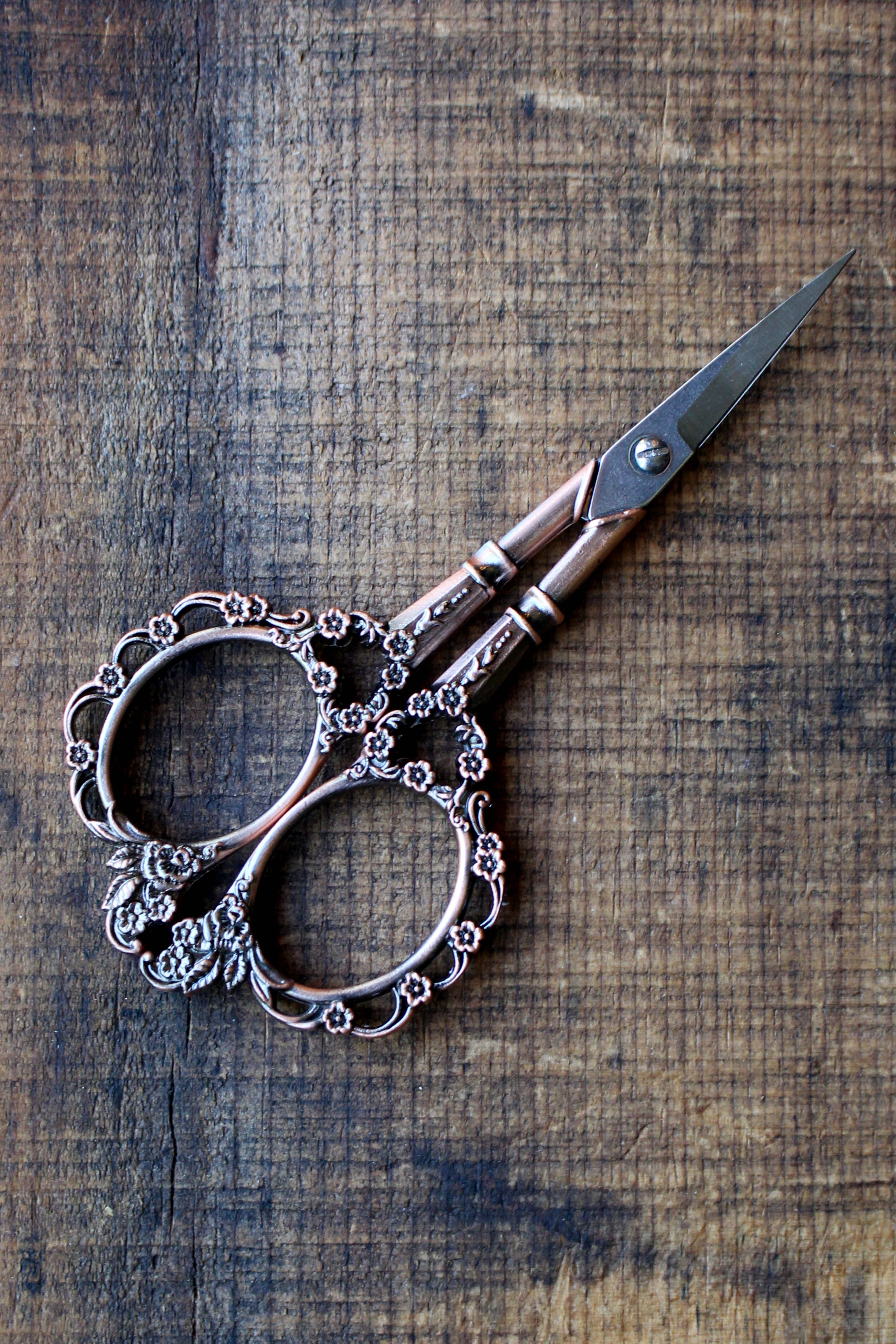 Scissors - Victorian Scrollwork