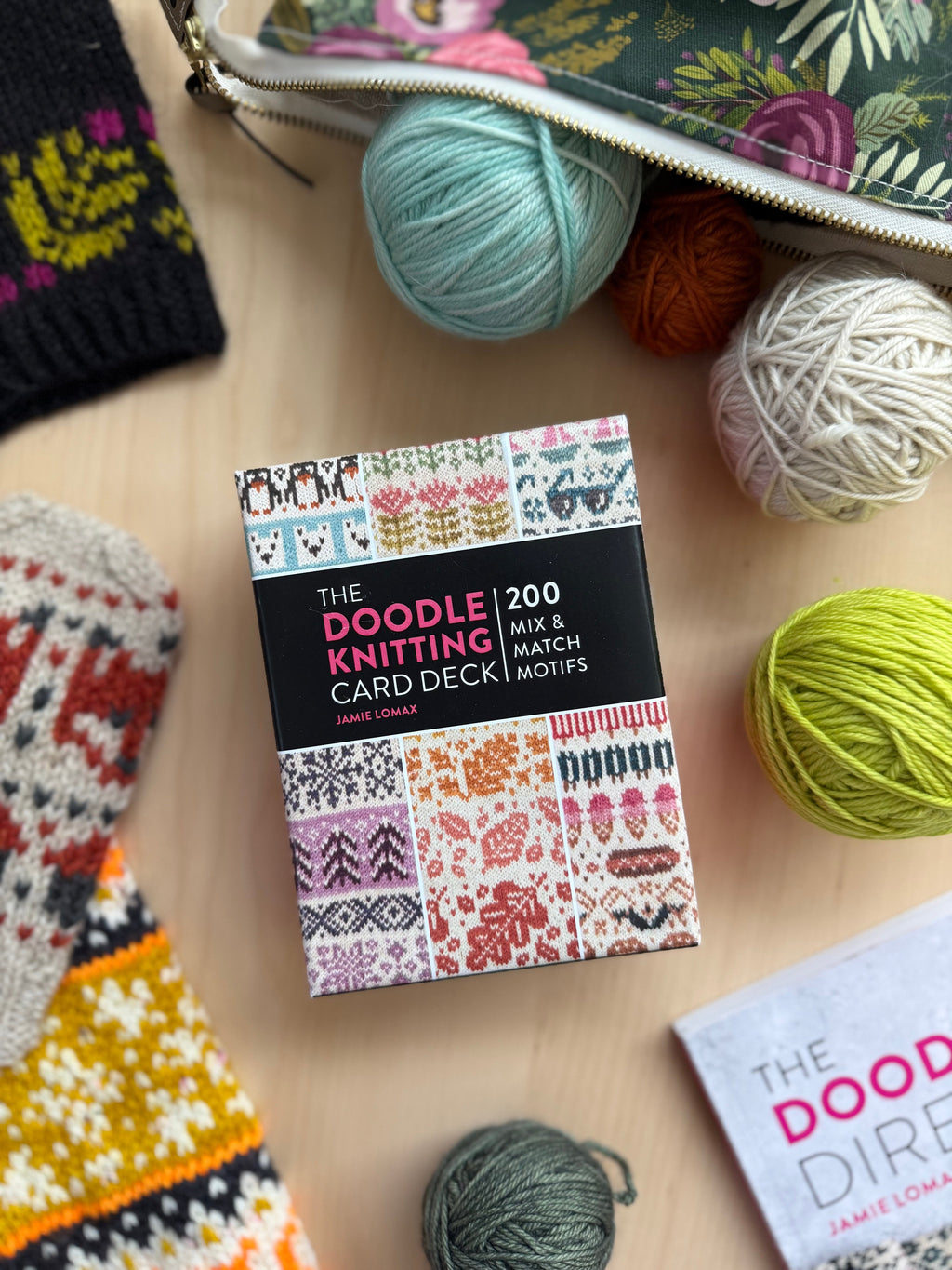 The Doodle Knitting Card Deck: 200 Mix and Match Motifs