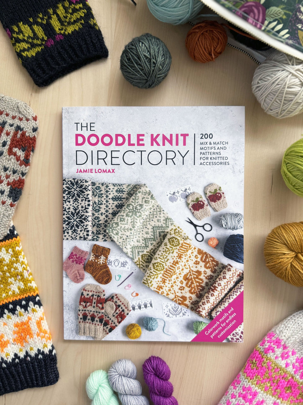 The Doodle Knit Directory: 200 Mix & Match Motifs and Patterns for Knitted Accessories